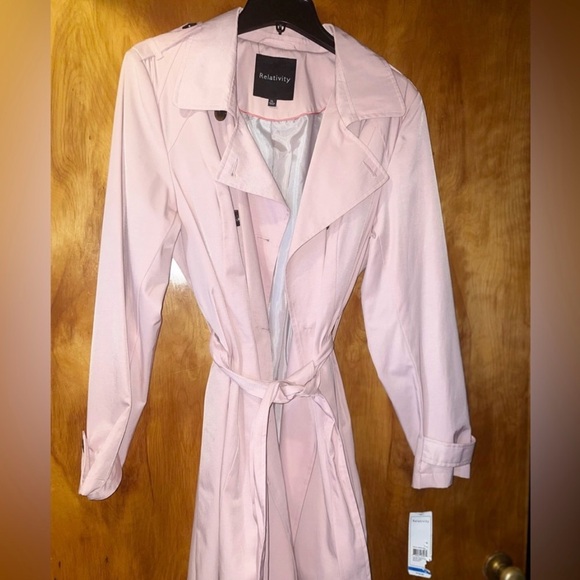 New with tags Relativity Pink Trenchcoat/ raincoat - Picture 4 of 11